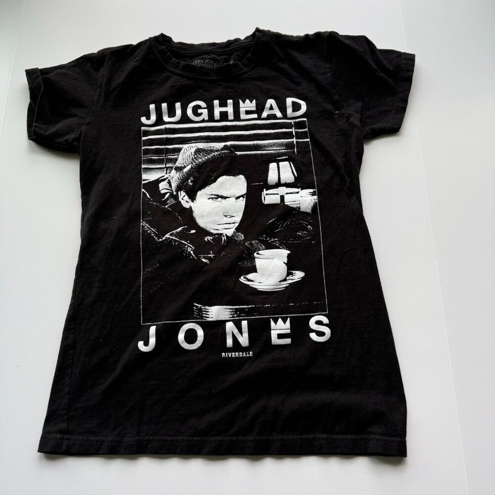 Riverdale Jughead Jones Women’s Fitted T-Shirt – Size Large (Hot Topic Exclusive